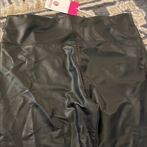 Black Women's Faux Leather Leggings